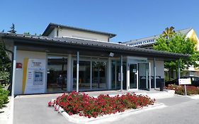 Premiere Classe Avignon Parc Des Expositions